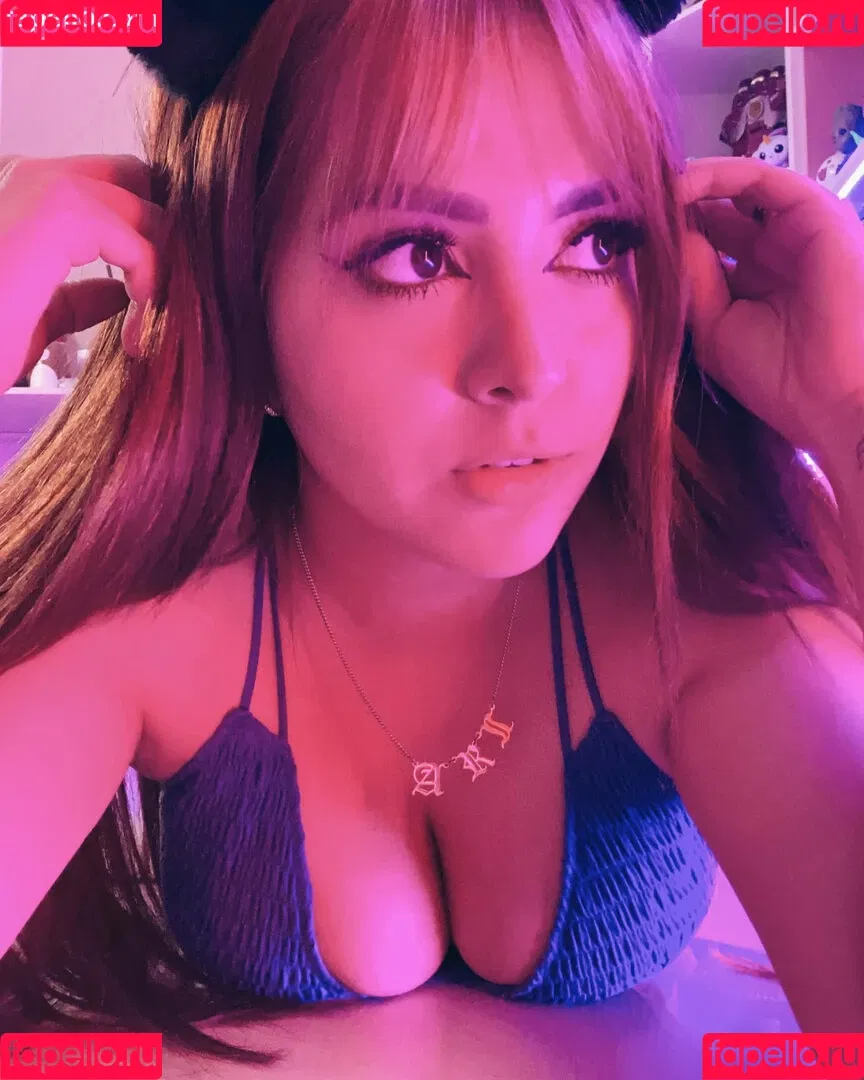 AriGameplays Onlyfans Photo Gallery 