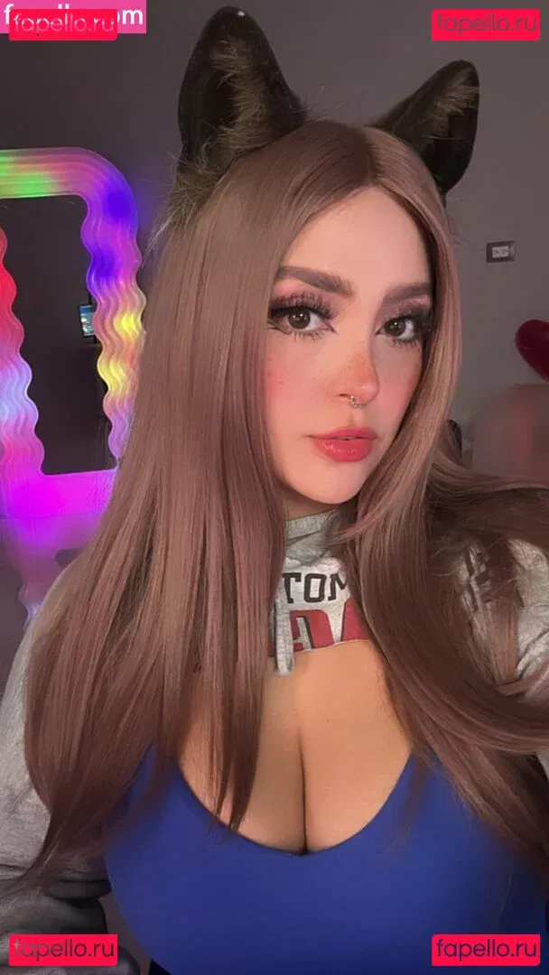 AriGameplays Onlyfans Photo Gallery 