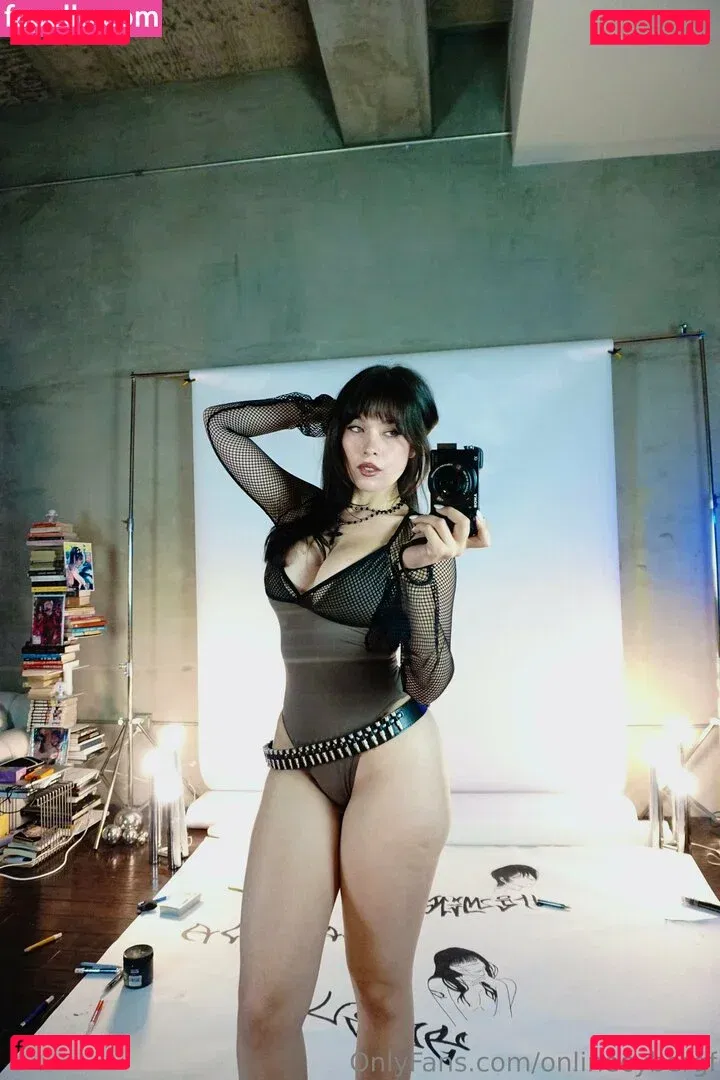 Cyberstephanie Onlyfans Photo Gallery 