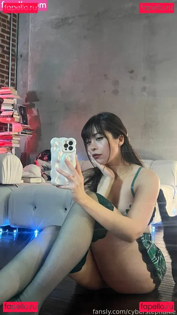 Cyberstephanie Onlyfans Photo Gallery 