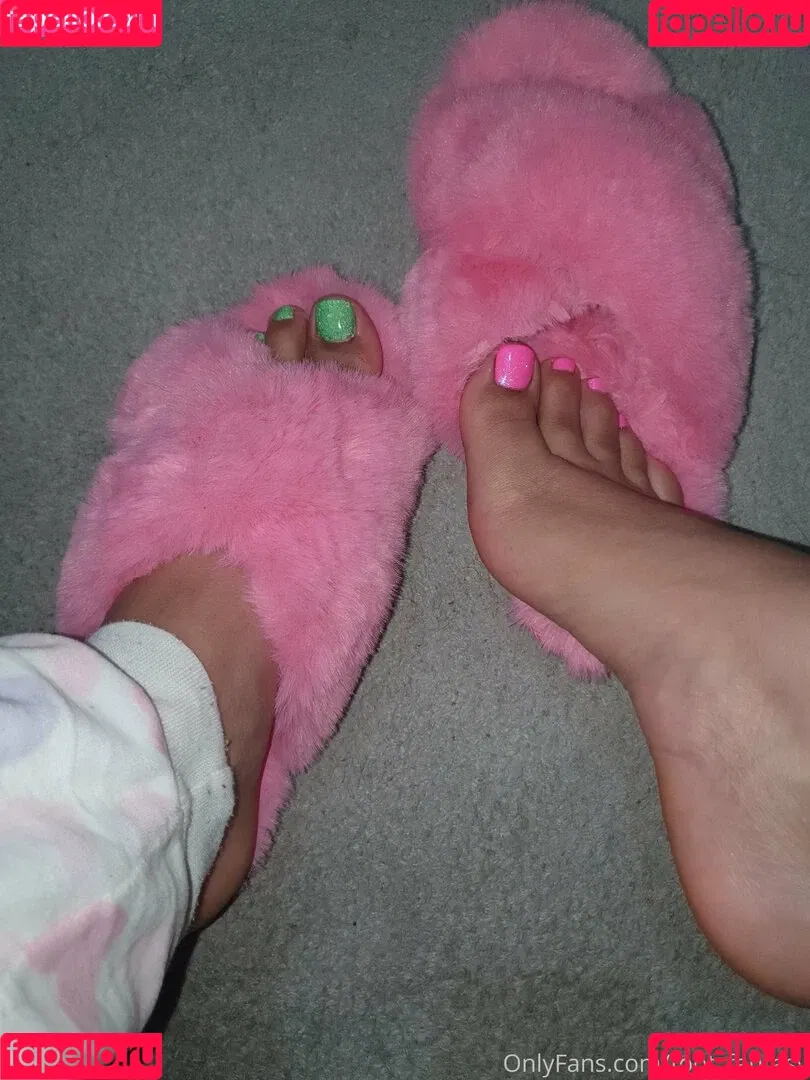 foot_fantasy Onlyfans Photo Gallery 