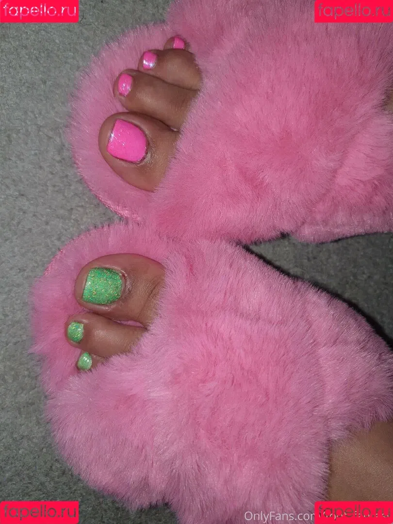 foot_fantasy Onlyfans Photo Gallery 
