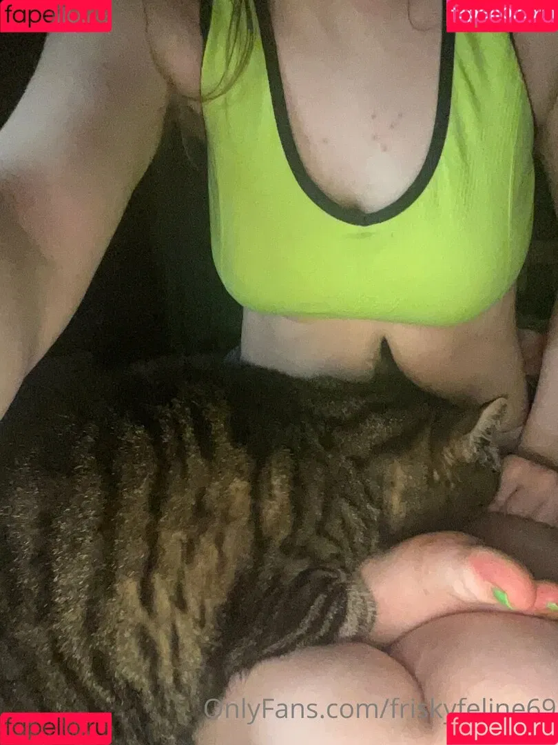 friskyfeline69 Onlyfans Photo Gallery 