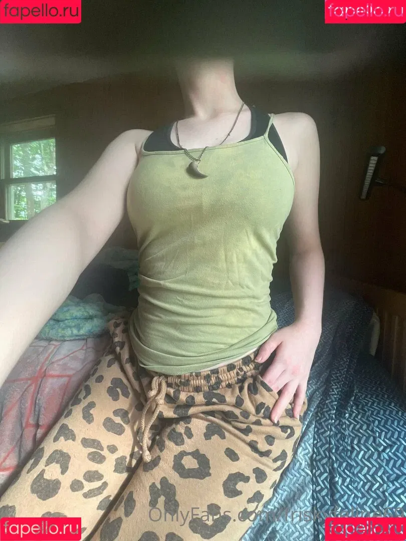friskyfeline69 Onlyfans Photo Gallery 
