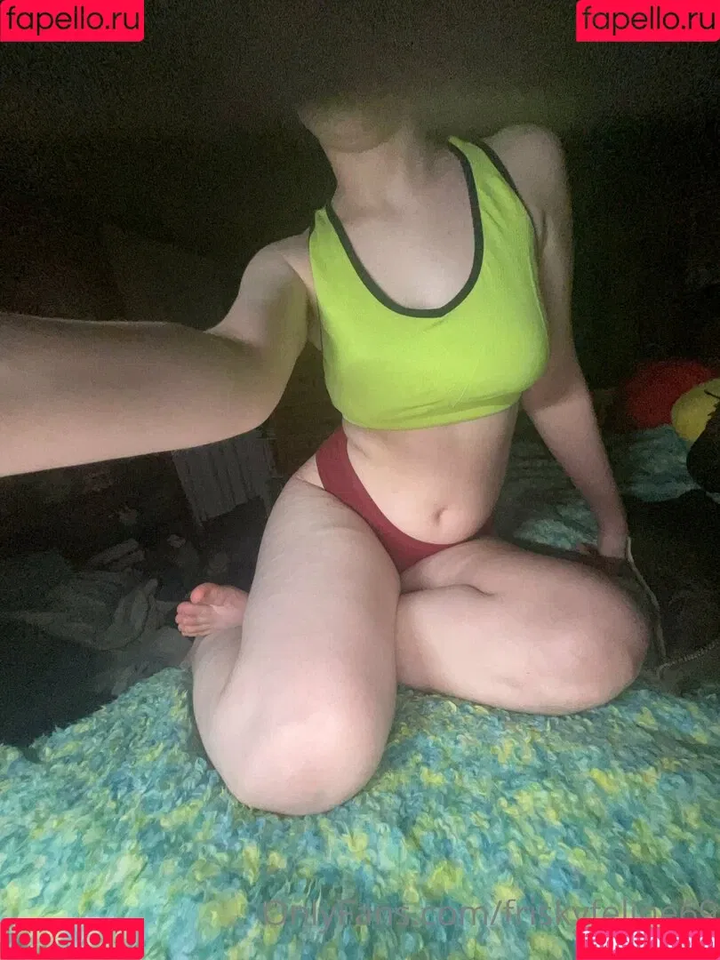 friskyfeline69 Onlyfans Photo Gallery 