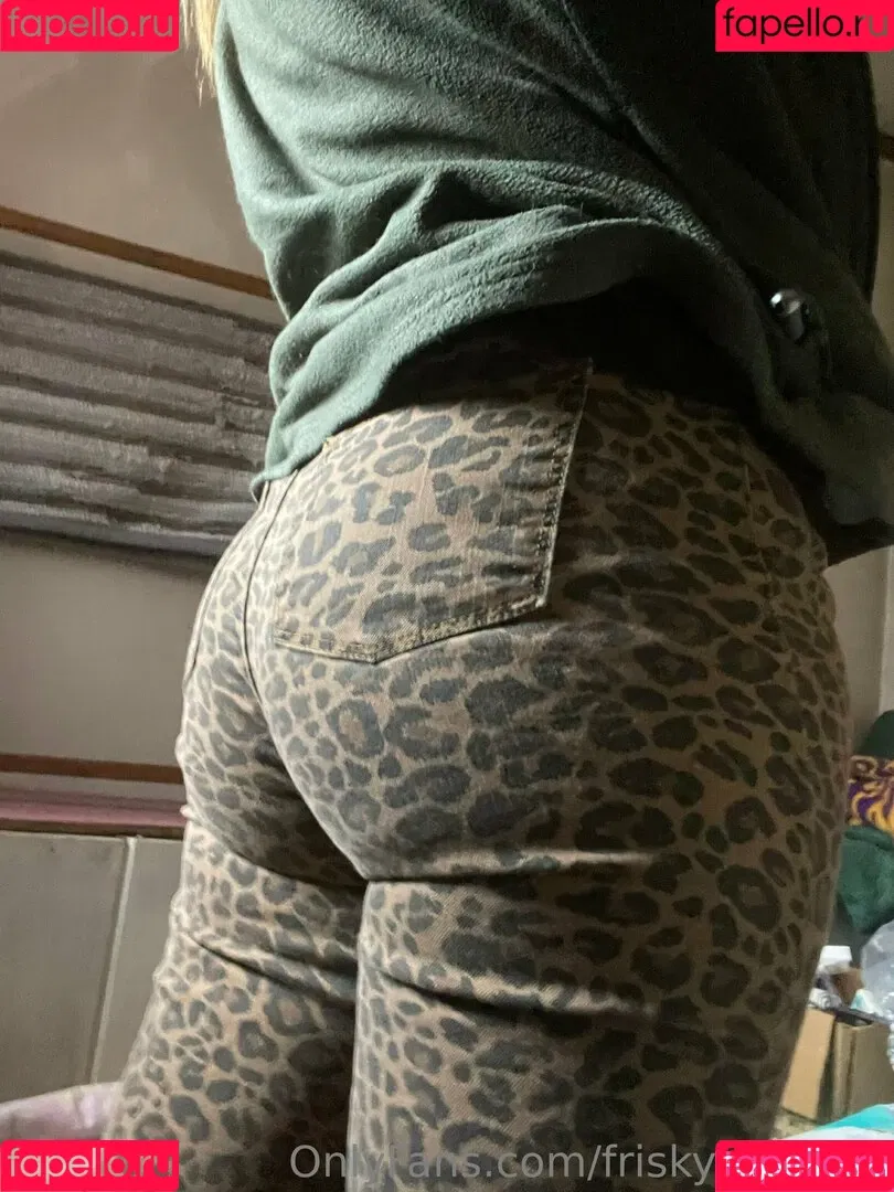 friskyfeline69 Onlyfans Photo Gallery 