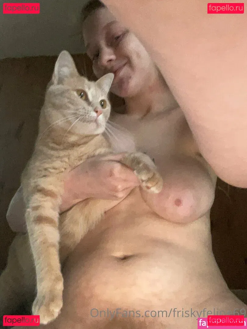 friskyfeline69 Onlyfans Photo Gallery 