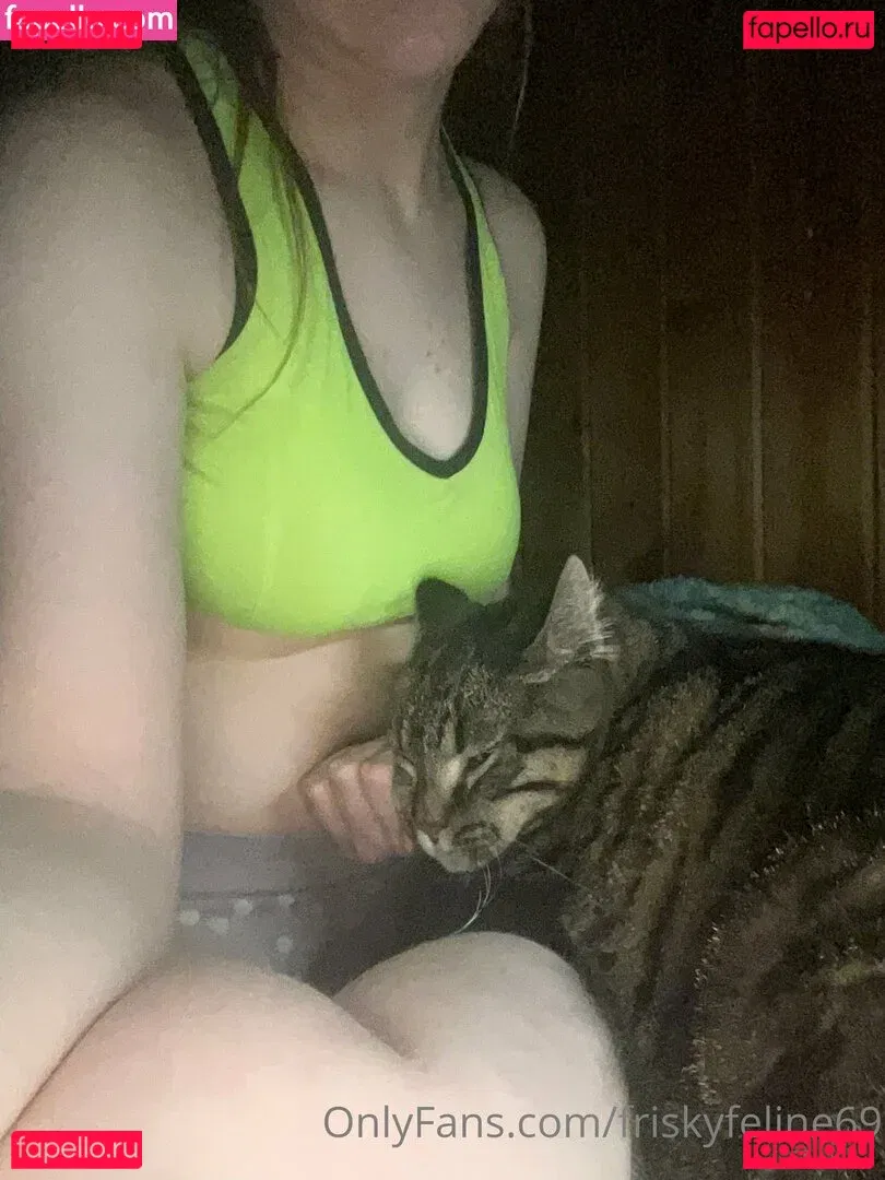 friskyfeline69 Onlyfans Photo Gallery 