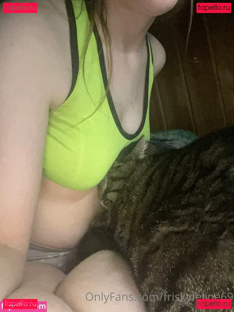 friskyfeline69 Onlyfans Photo Gallery 