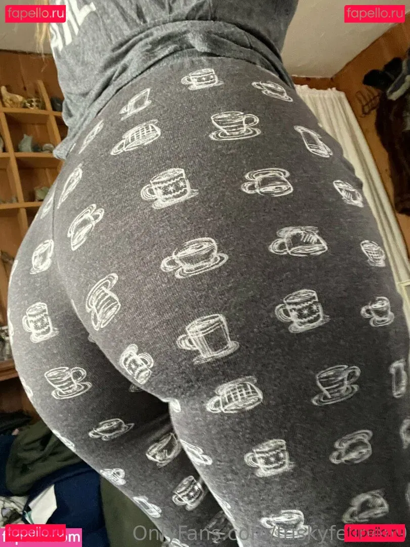 friskyfeline69 Onlyfans Photo Gallery 