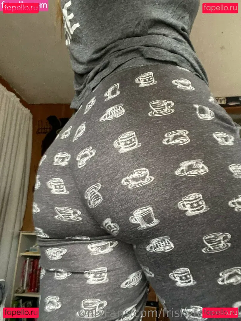 friskyfeline69 Onlyfans Photo Gallery 