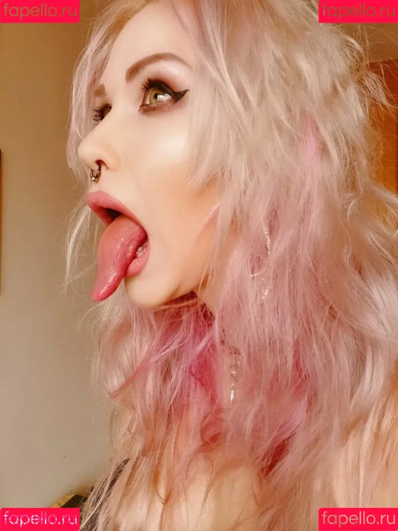 blackthornwitch Onlyfans Photo Gallery 