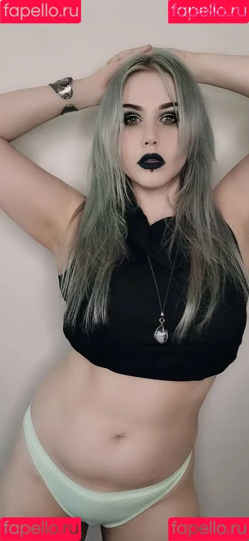blackthornwitch Onlyfans Photo Gallery 