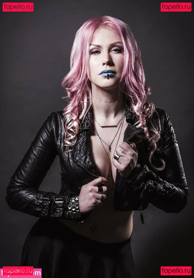 blackthornwitch Onlyfans Photo Gallery 