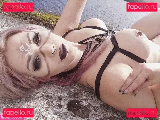 blackthornwitch Onlyfans Photo Gallery 