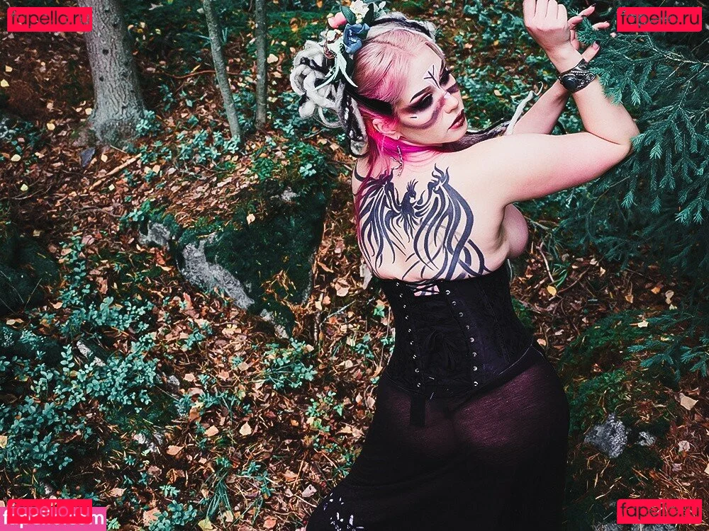 blackthornwitch Onlyfans Photo Gallery 