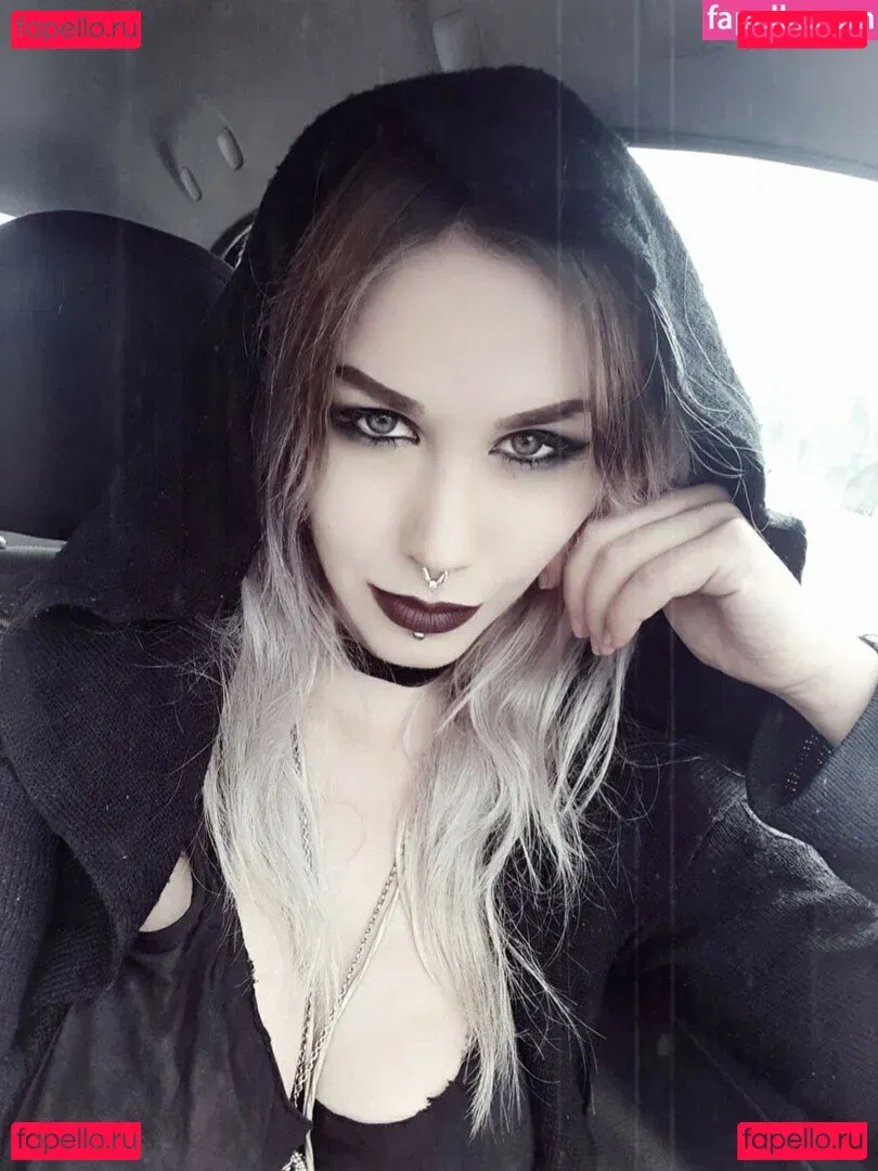 blackthornwitch Onlyfans Photo Gallery 