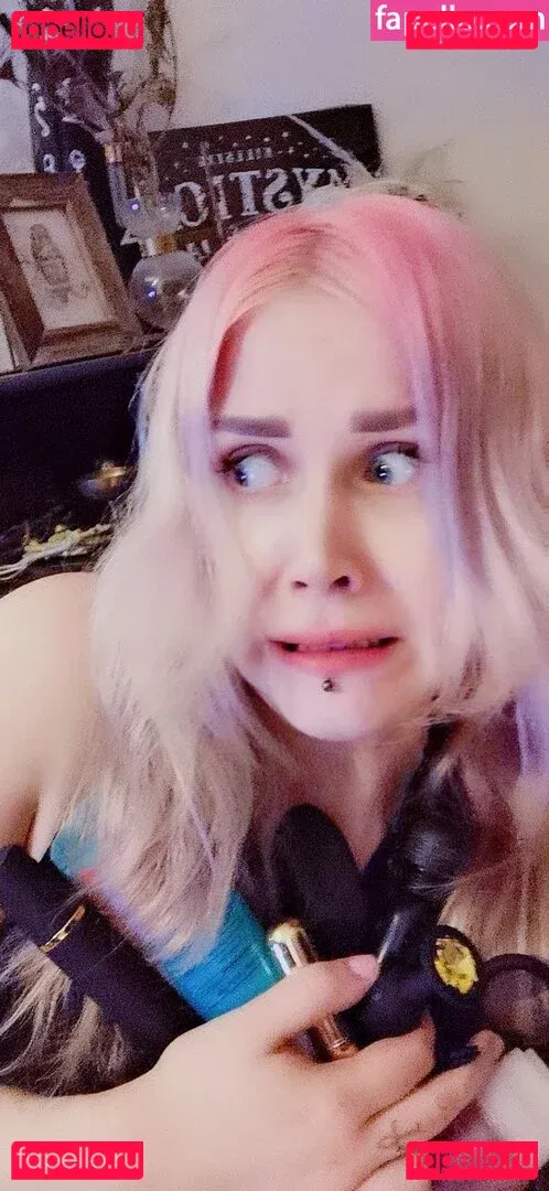 blackthornwitch Onlyfans Photo Gallery 