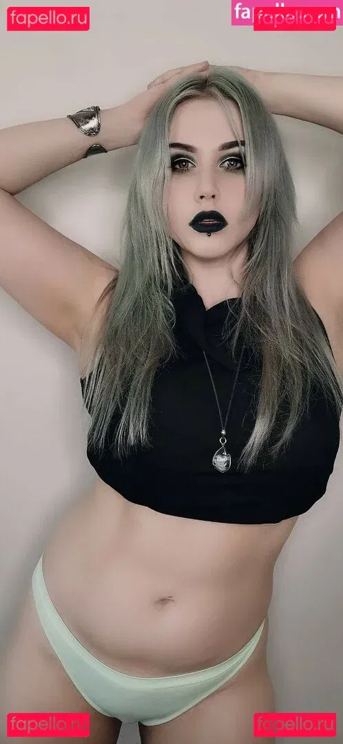 blackthornwitch Onlyfans Photo Gallery 