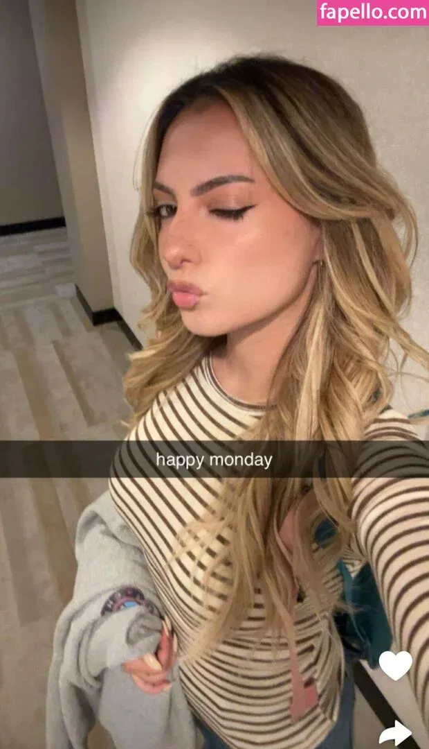 Hannah Montoya Onlyfans Photo Gallery 