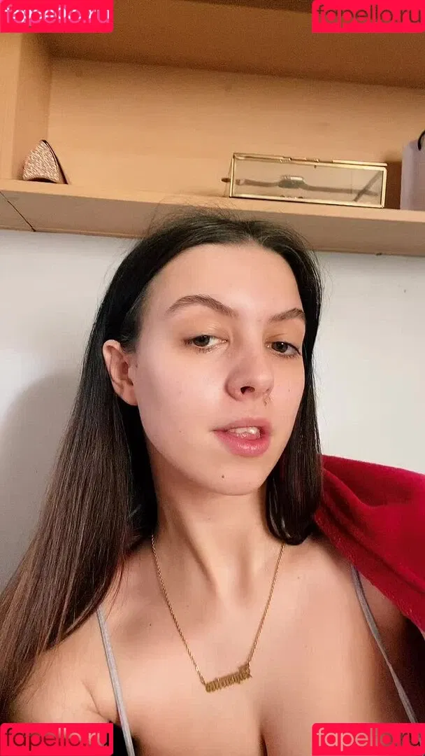 Chelsea Rowlinson Onlyfans Photo Gallery 