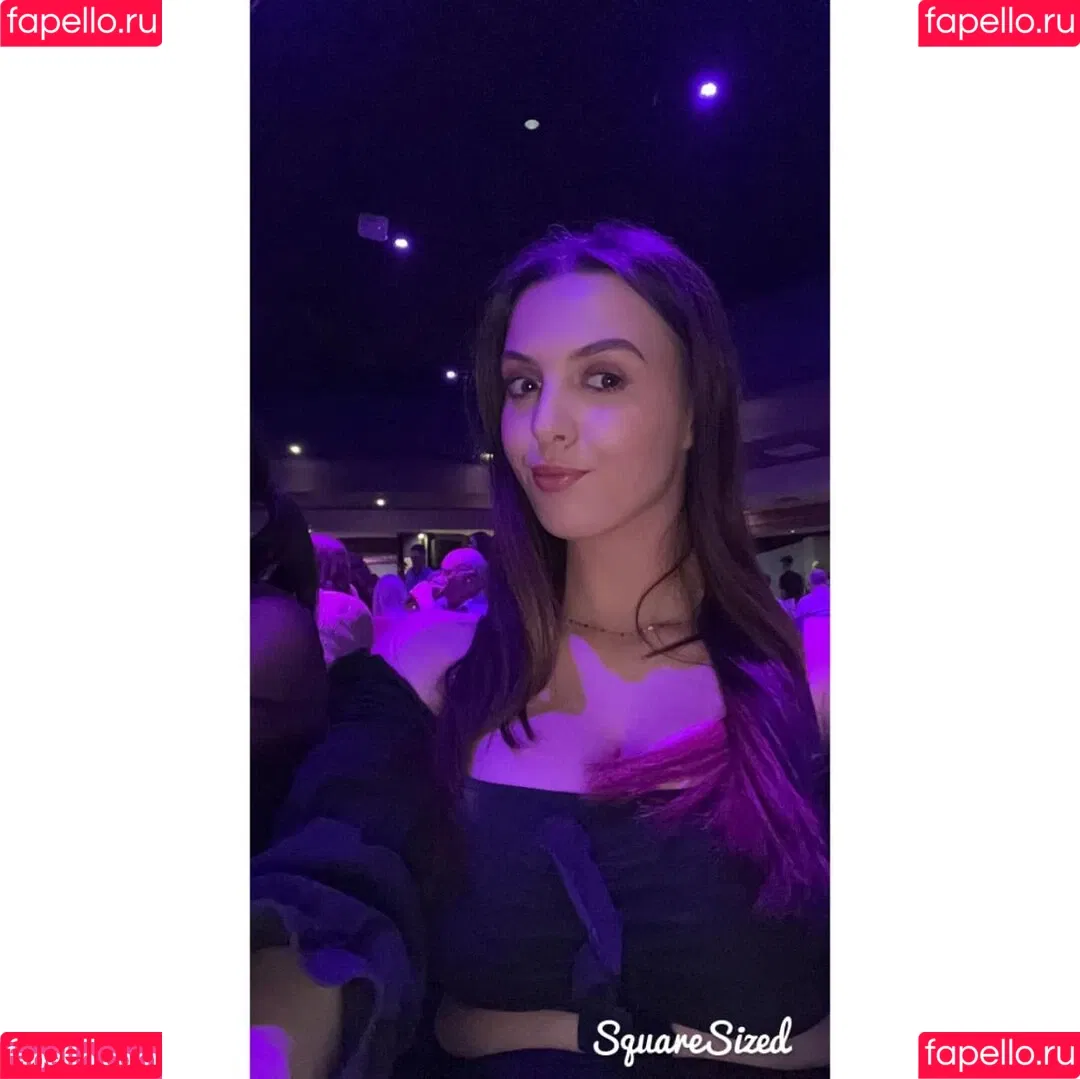 Chelsea Rowlinson Onlyfans Photo Gallery 