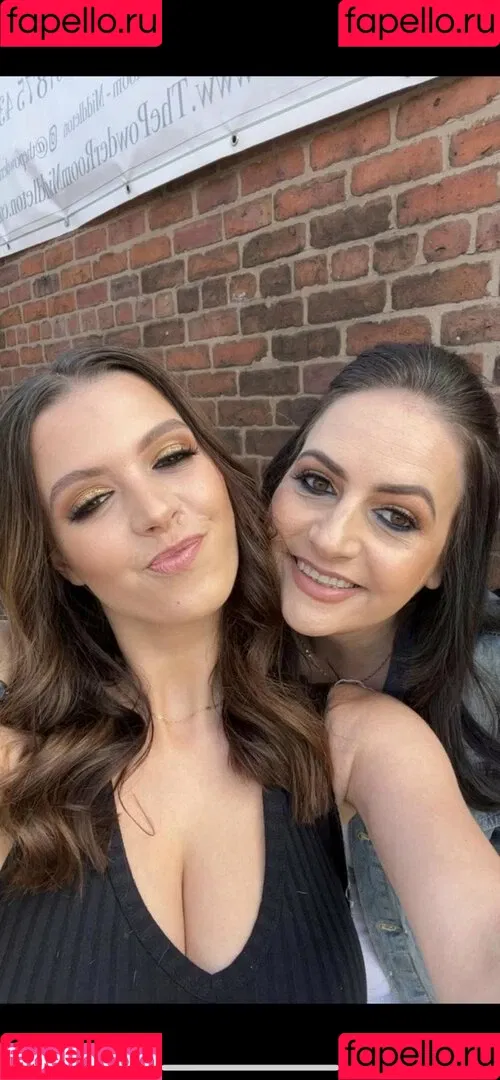 Chelsea Rowlinson Onlyfans Photo Gallery 