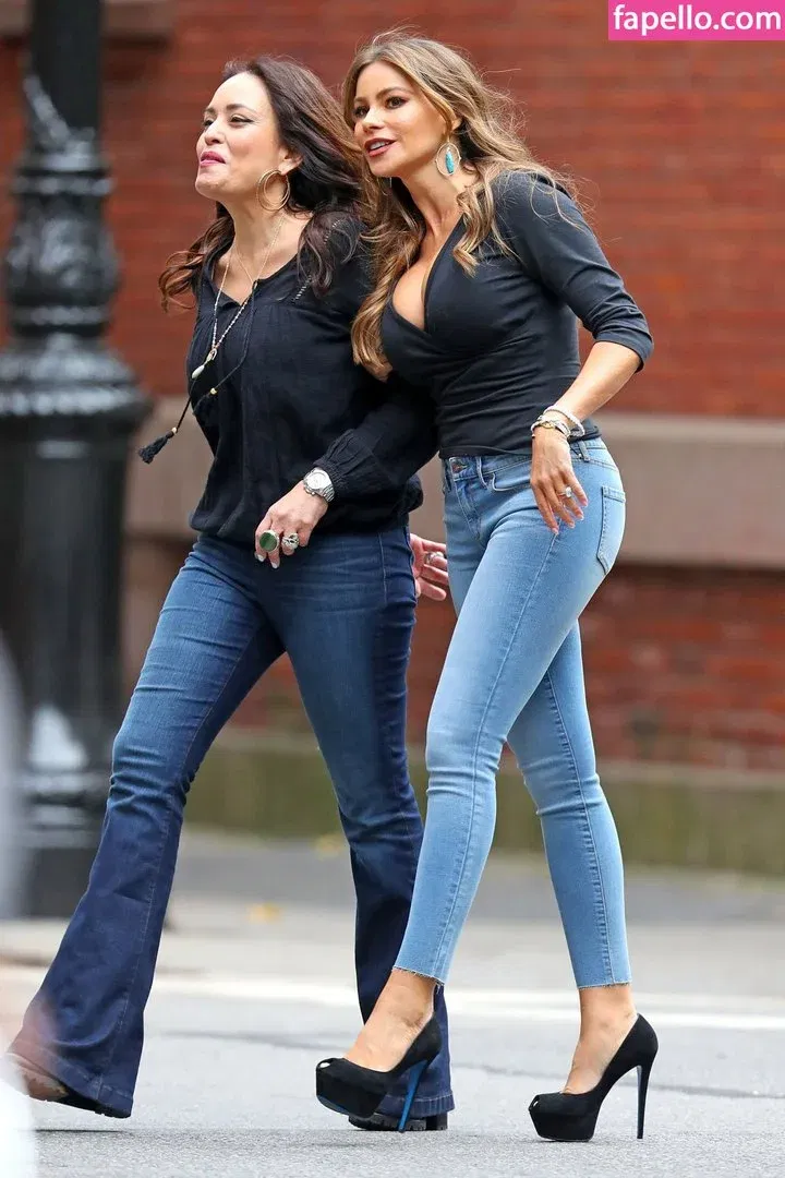 Sofia Vergara Onlyfans Photo Gallery 