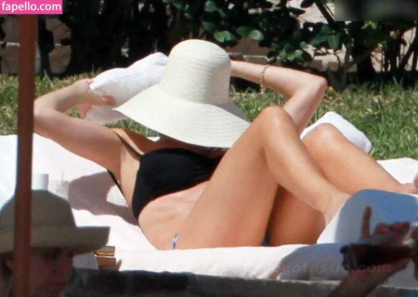 Sofia Vergara Onlyfans Photo Gallery 