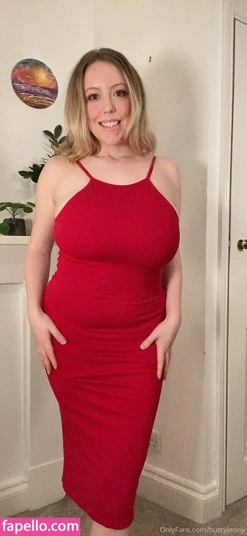 bustylily Onlyfans Photo Gallery 