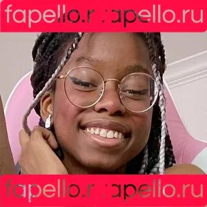 mymelodyirl Onlyfans Photo Gallery 