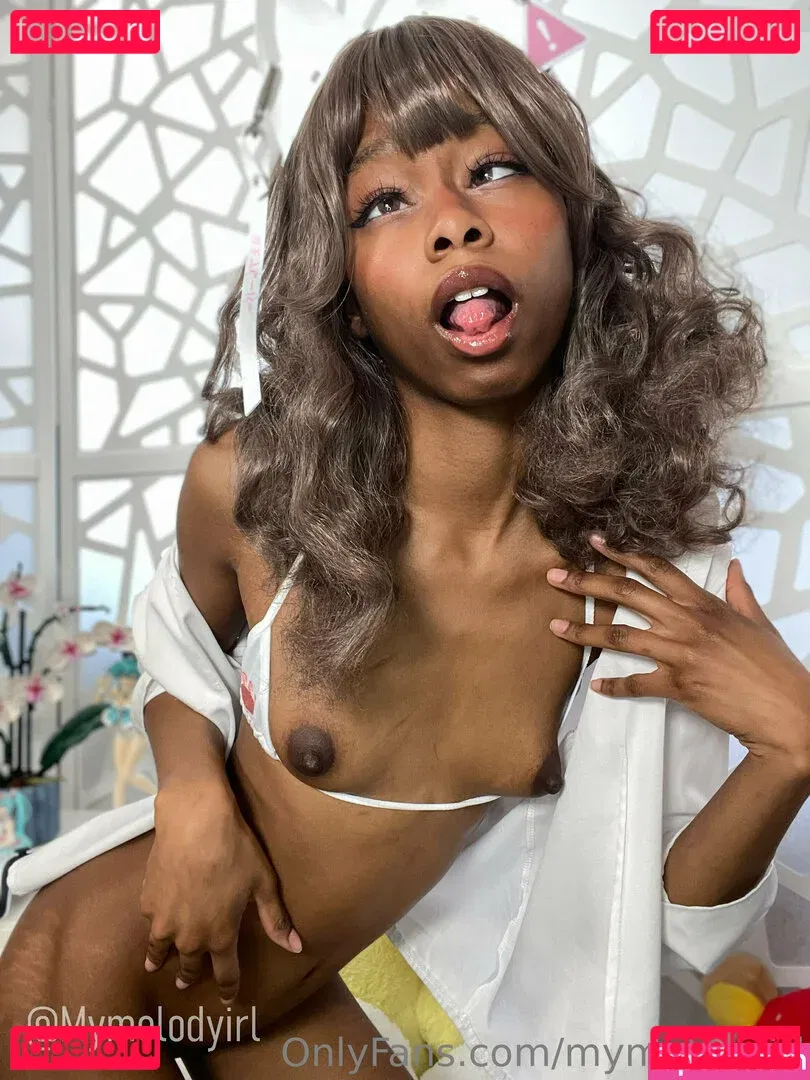 mymelodyirl Onlyfans Photo Gallery 