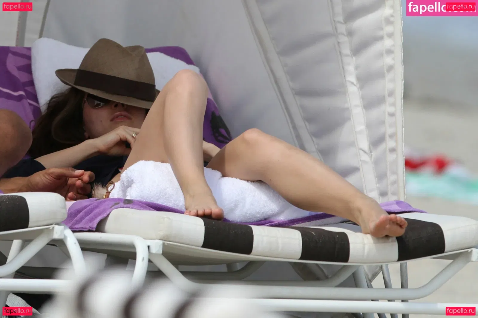 Eliza Dushku Onlyfans Photo Gallery 