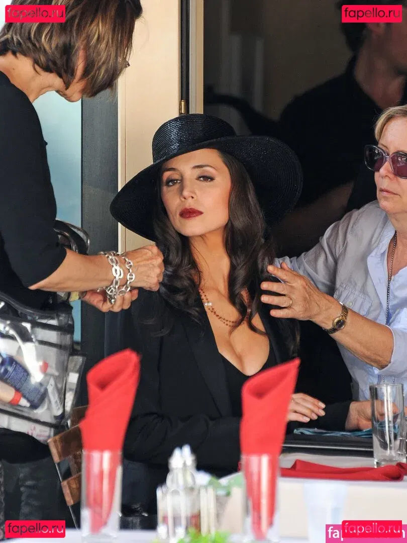 Eliza Dushku Onlyfans Photo Gallery 