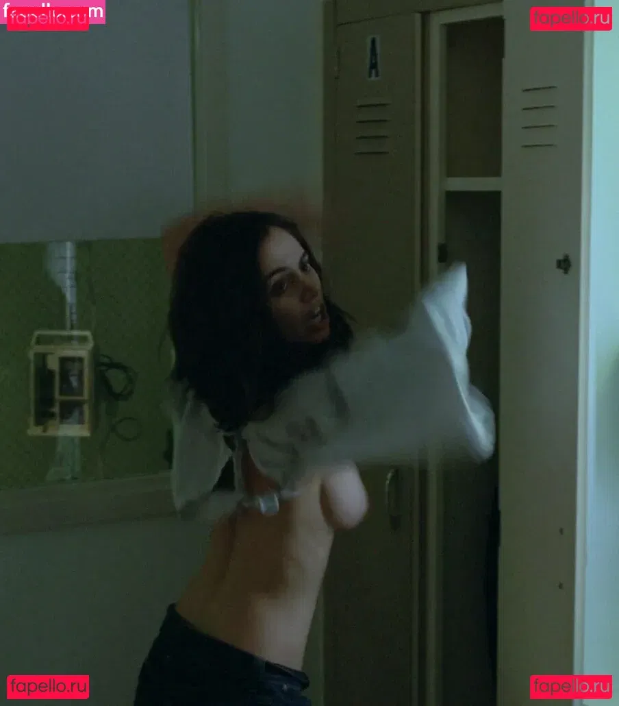 Eliza Dushku Onlyfans Photo Gallery 