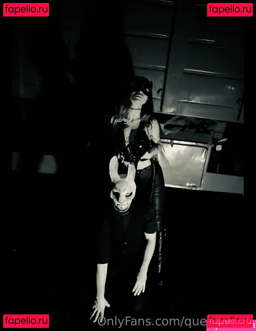 Queen Red Onlyfans Photo Gallery 