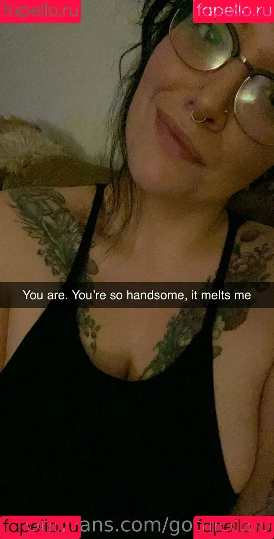 gothicc.bb Onlyfans Photo Gallery 