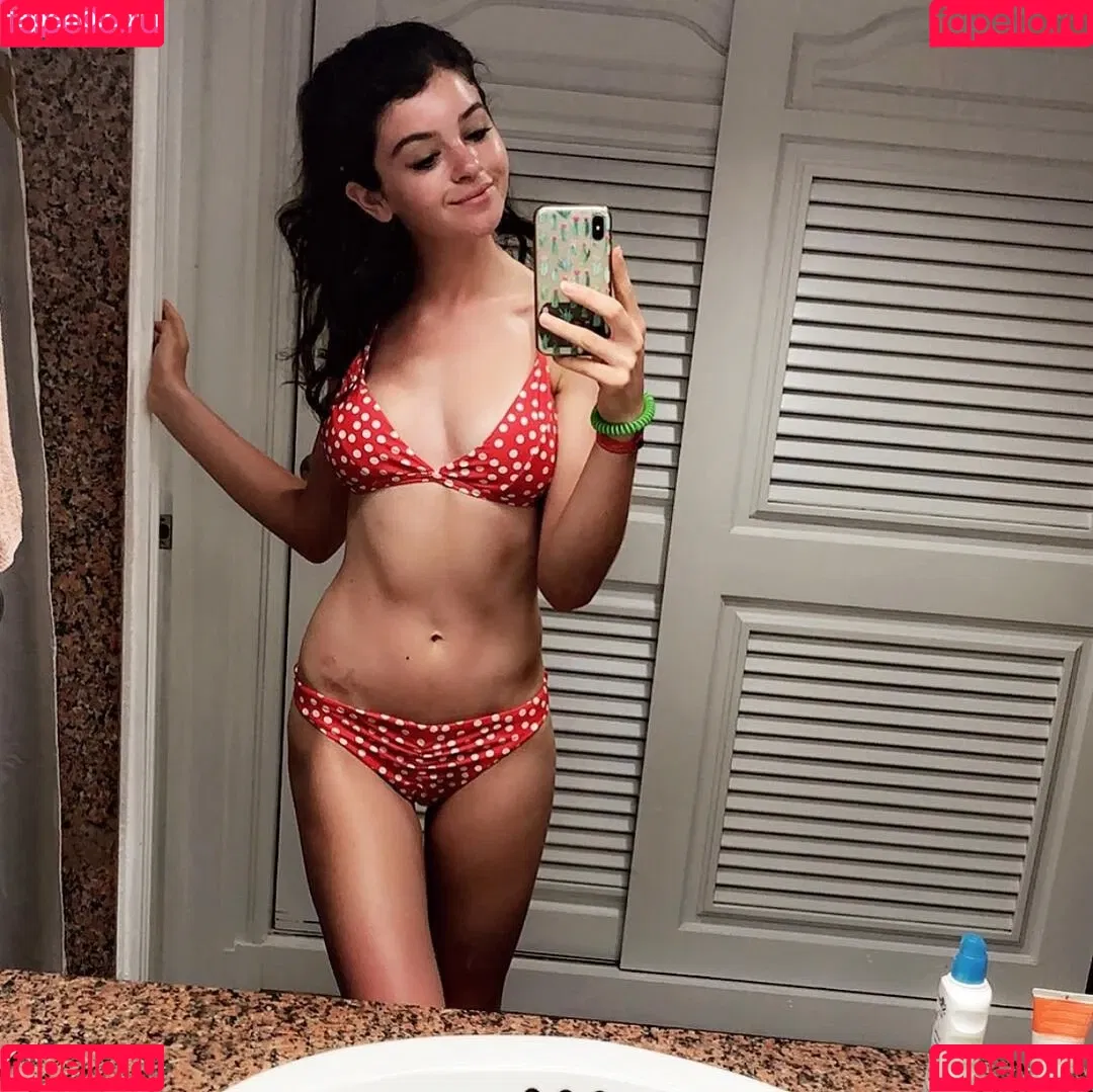 Chloe Lockley Onlyfans Photo Gallery 