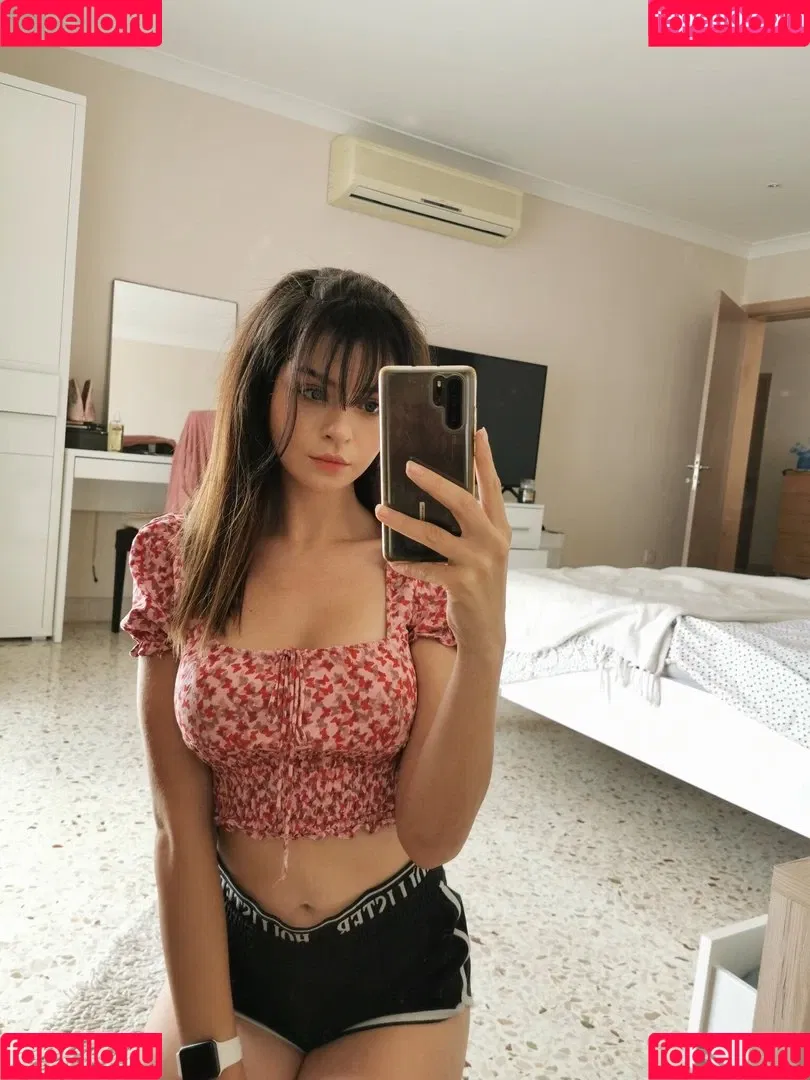 Chloe Lockley Onlyfans Photo Gallery 