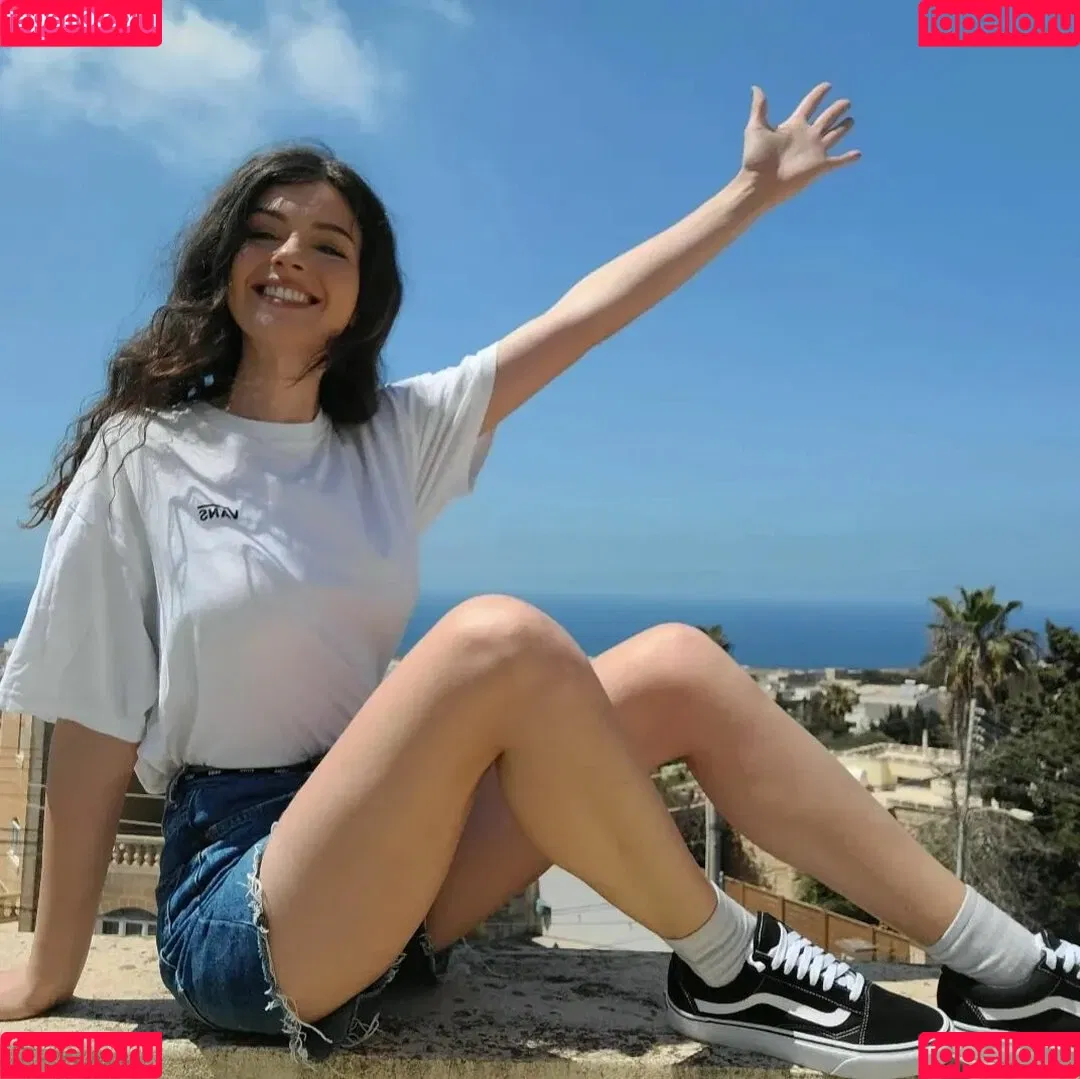 Chloe Lockley Onlyfans Photo Gallery 