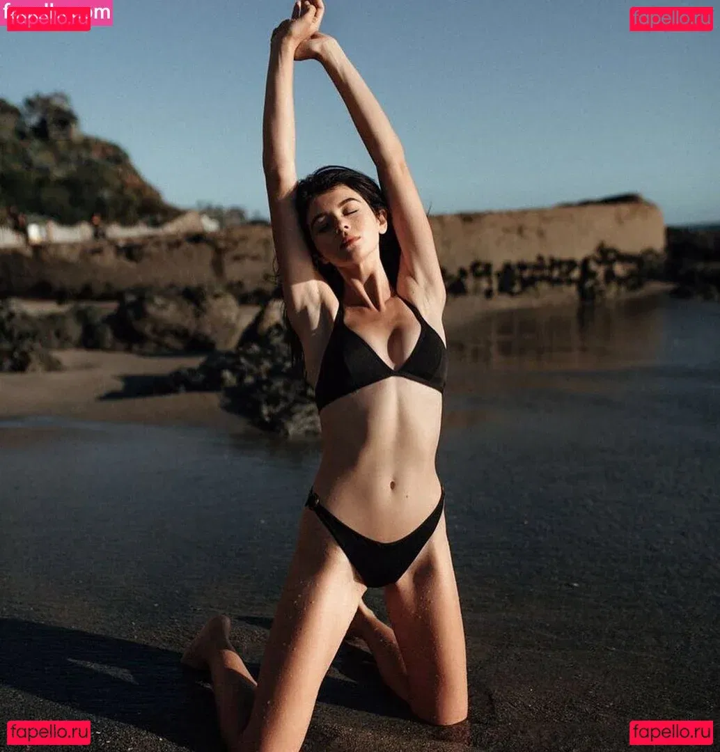 Chloe Lockley Onlyfans Photo Gallery 