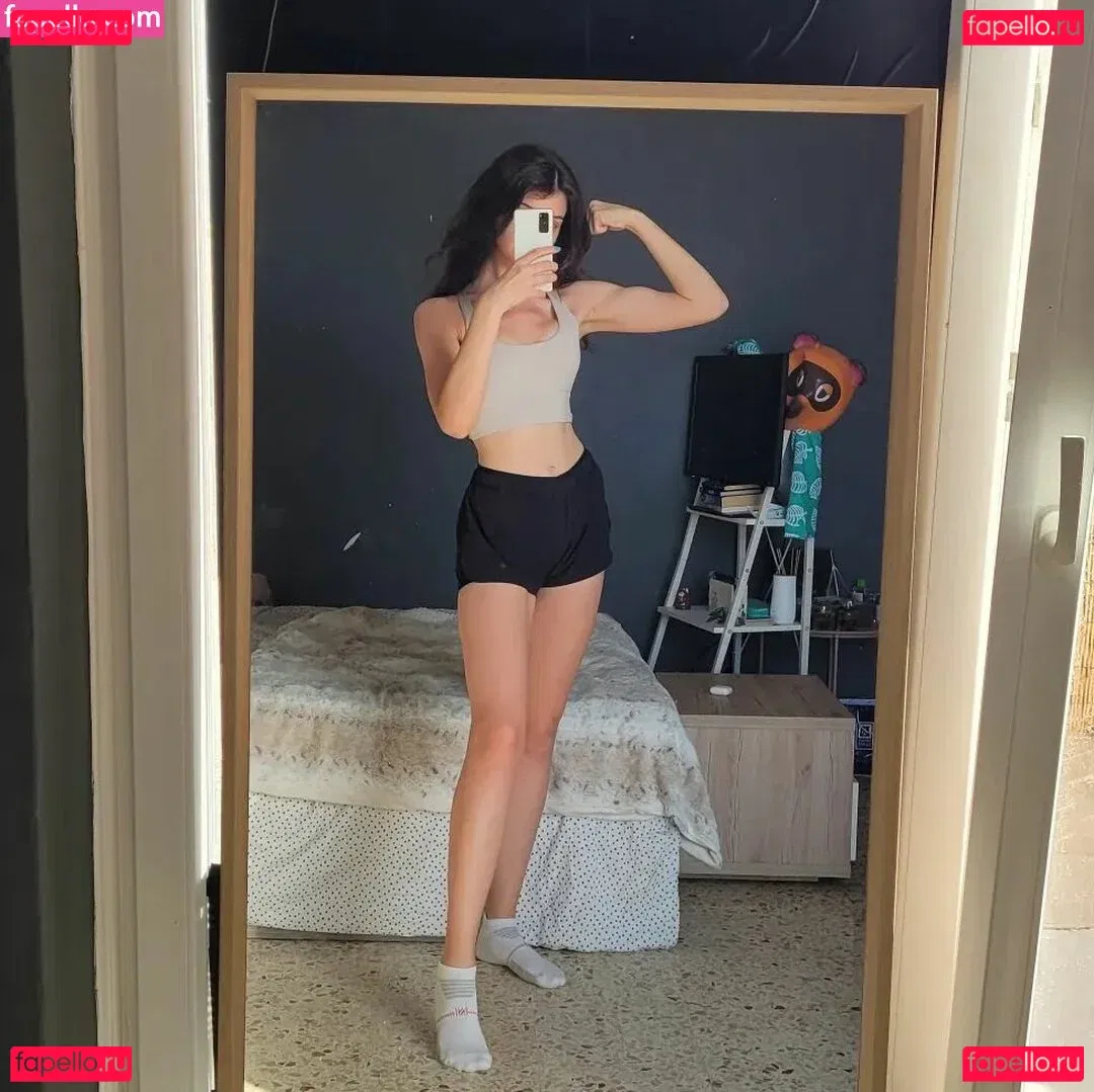 Chloe Lockley Onlyfans Photo Gallery 