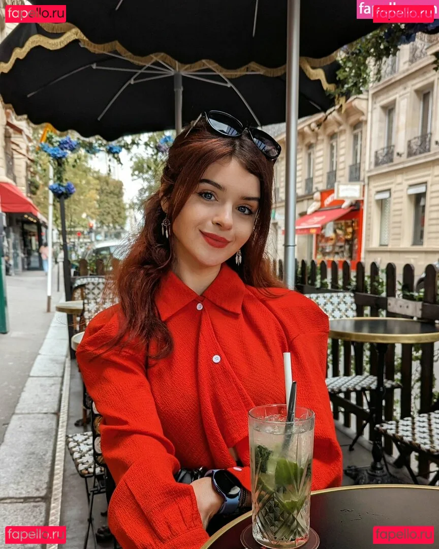 Chloe Lockley Onlyfans Photo Gallery 