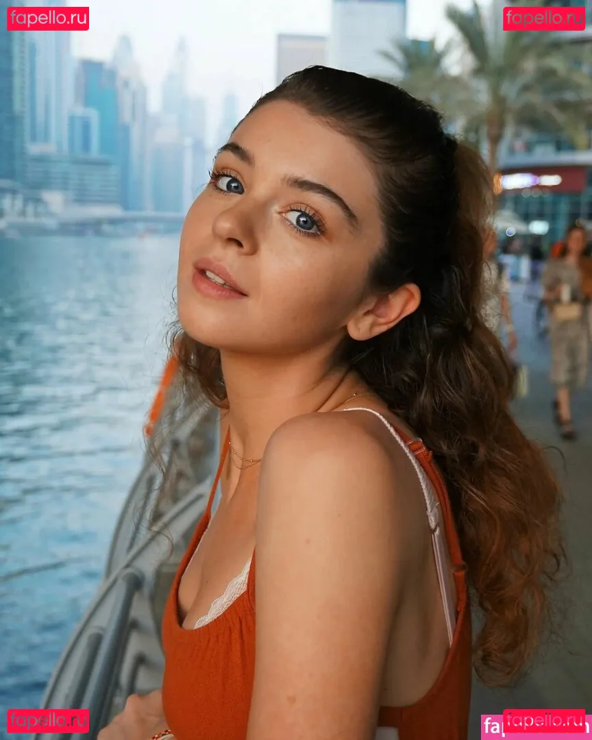 Chloe Lockley Onlyfans Photo Gallery 