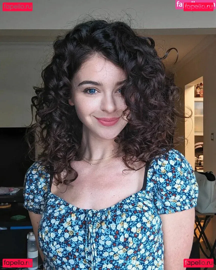 Chloe Lockley Onlyfans Photo Gallery 