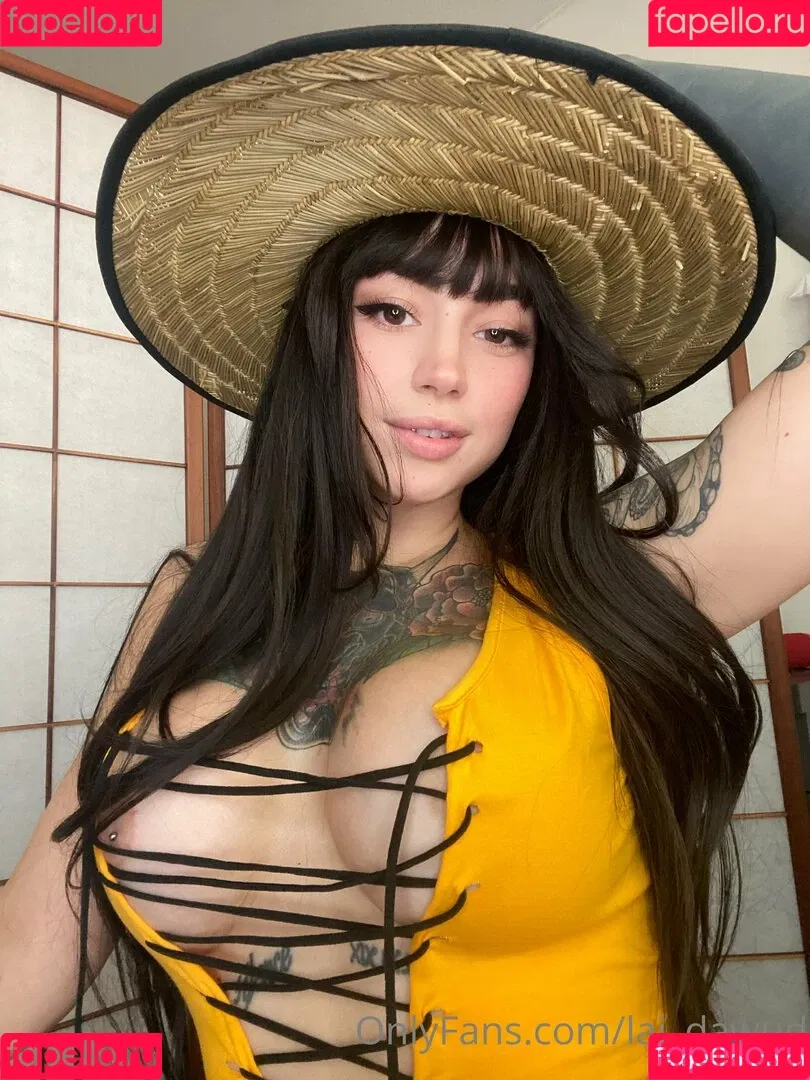 Lai Dawud Onlyfans Photo Gallery 
