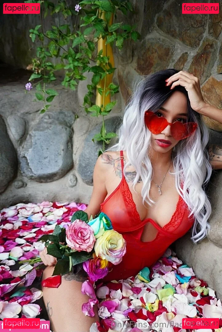 flaquitabella Onlyfans Photo Gallery 