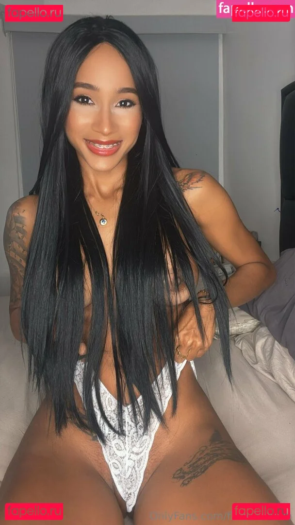 flaquitabella Onlyfans Photo Gallery 