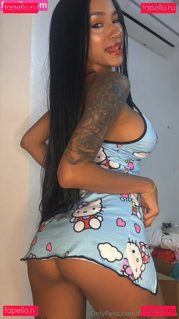 flaquitabella Onlyfans Photo Gallery 