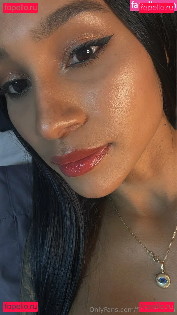 flaquitabella Onlyfans Photo Gallery 